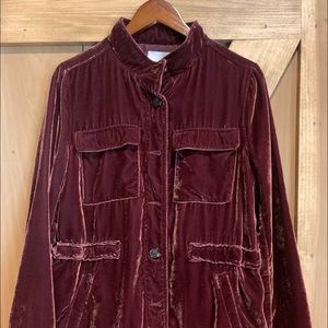 Beautiful LOFT velvet jacket.